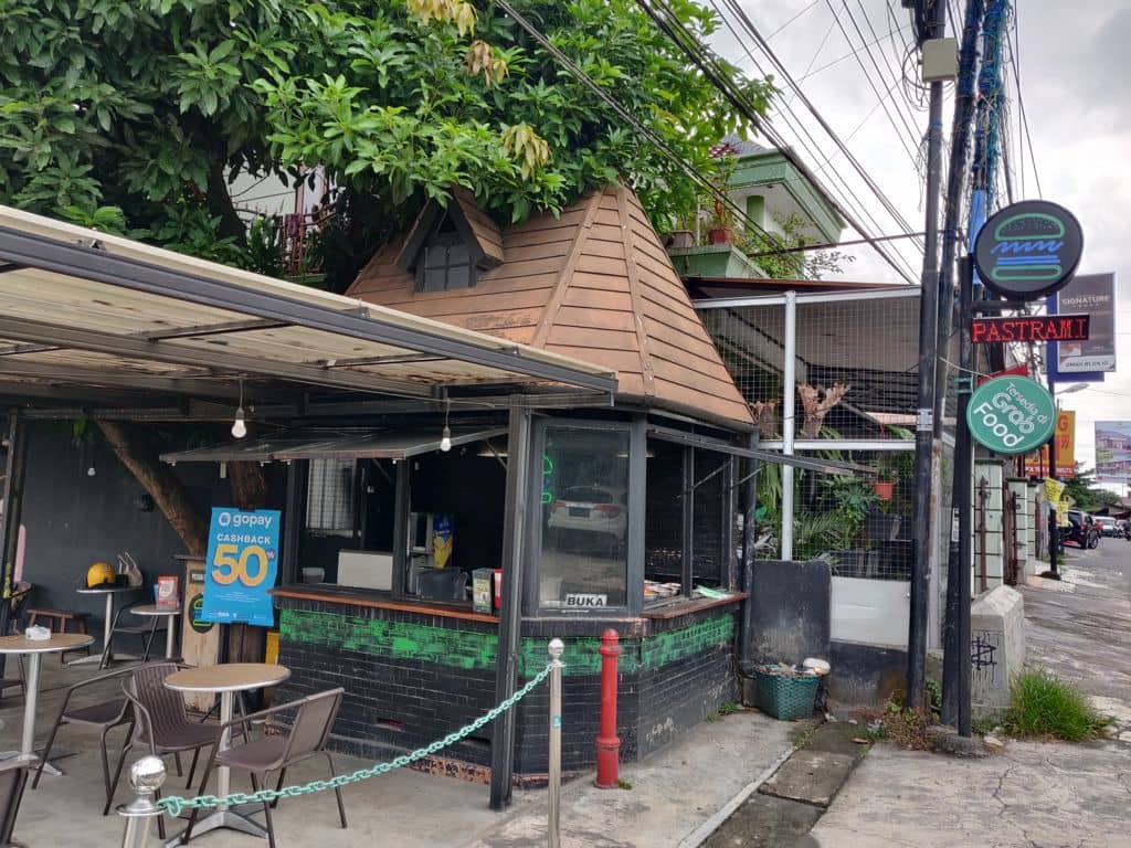 Small restaurant in Yogyakarta